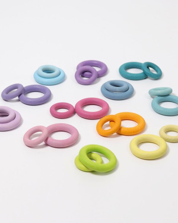 10163, Grimm's Building Rings, Pastel Rainbow